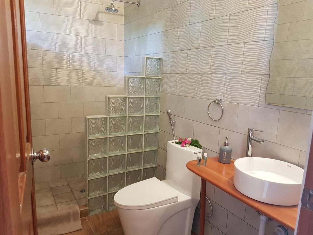 לאס לחאס Magic Mountain Lodge מראה חיצוני תמונה